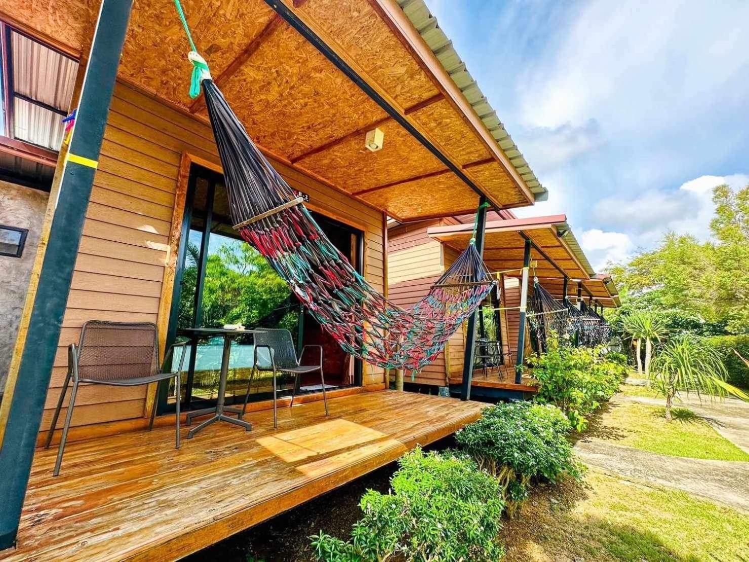Готель Check In Lanta Ко-Ланта Екстер'єр фото